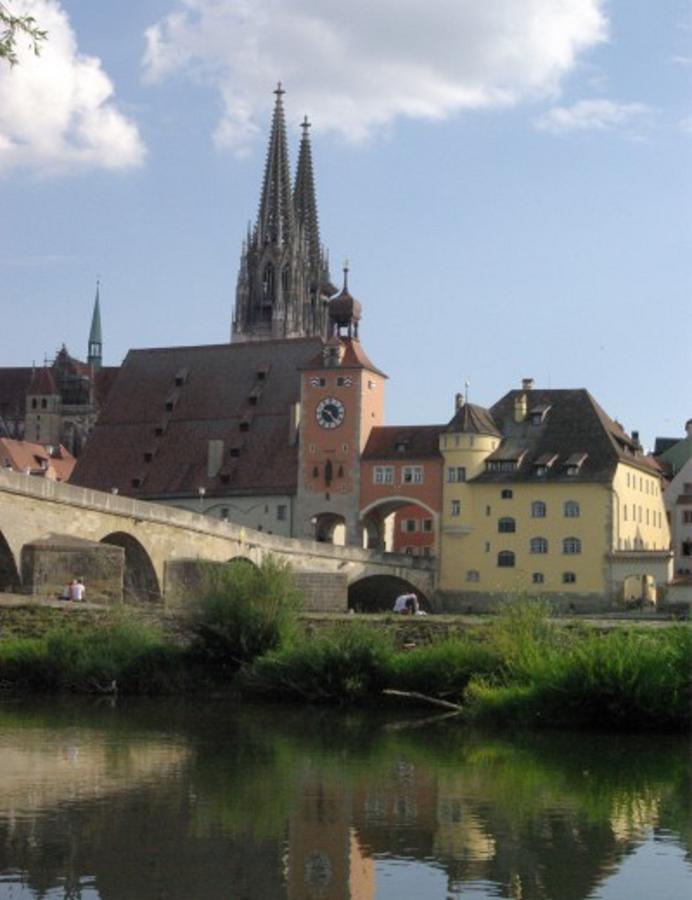 Aufhauser Hof Regensburg Exteriör bild